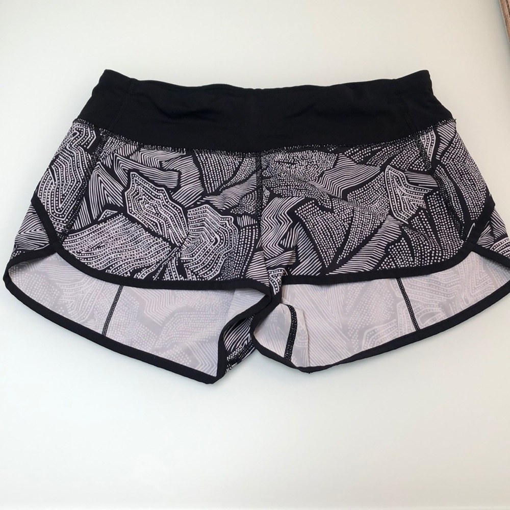 Lululemon Dottie tribe speed short 4